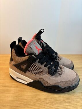 Custom Air Jordan 4 Retro Taupe Haze Jumpman Sneakers Woman’s 5.5